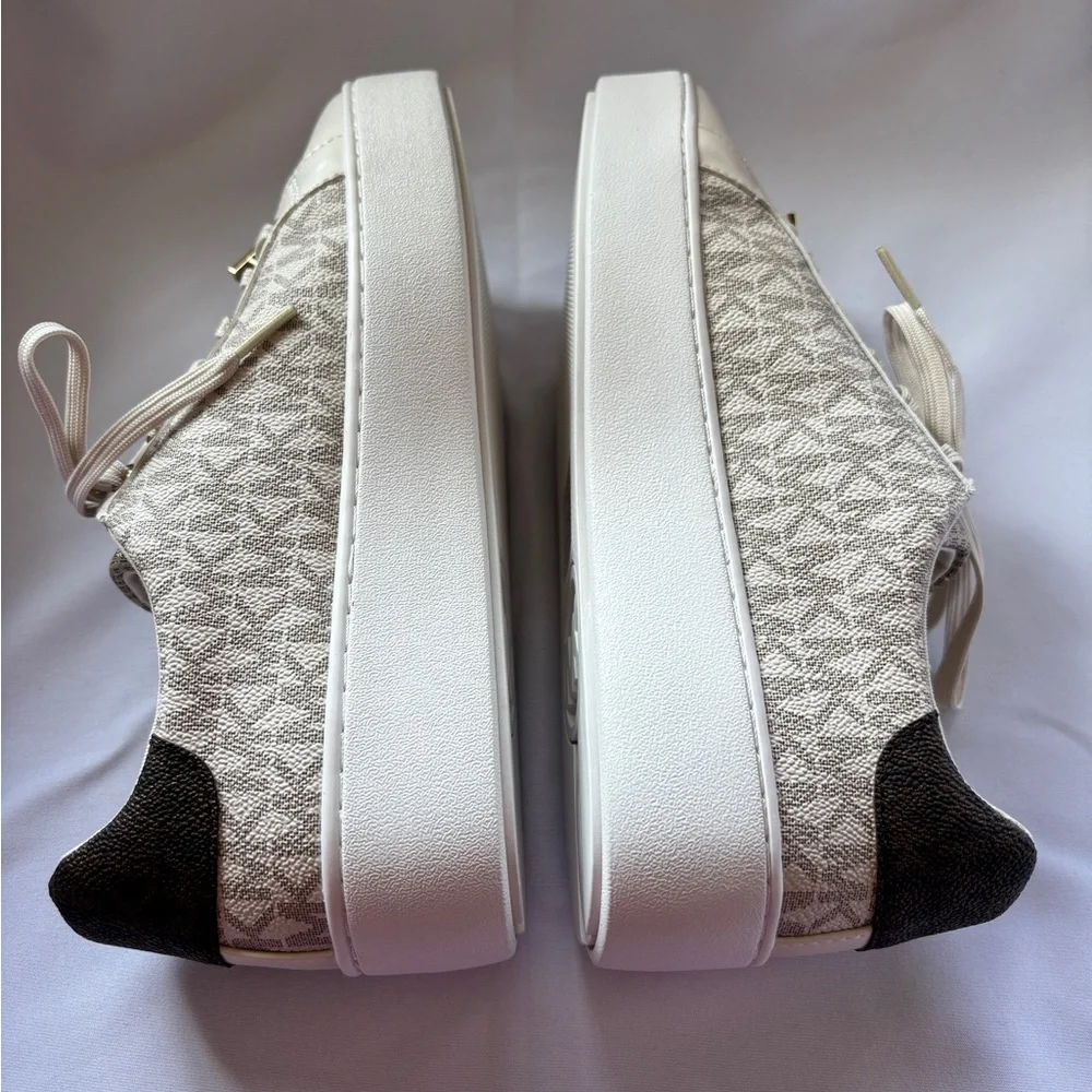 Michael Kors Poppy Lace Cream Sneaker - Picture 8 of 11